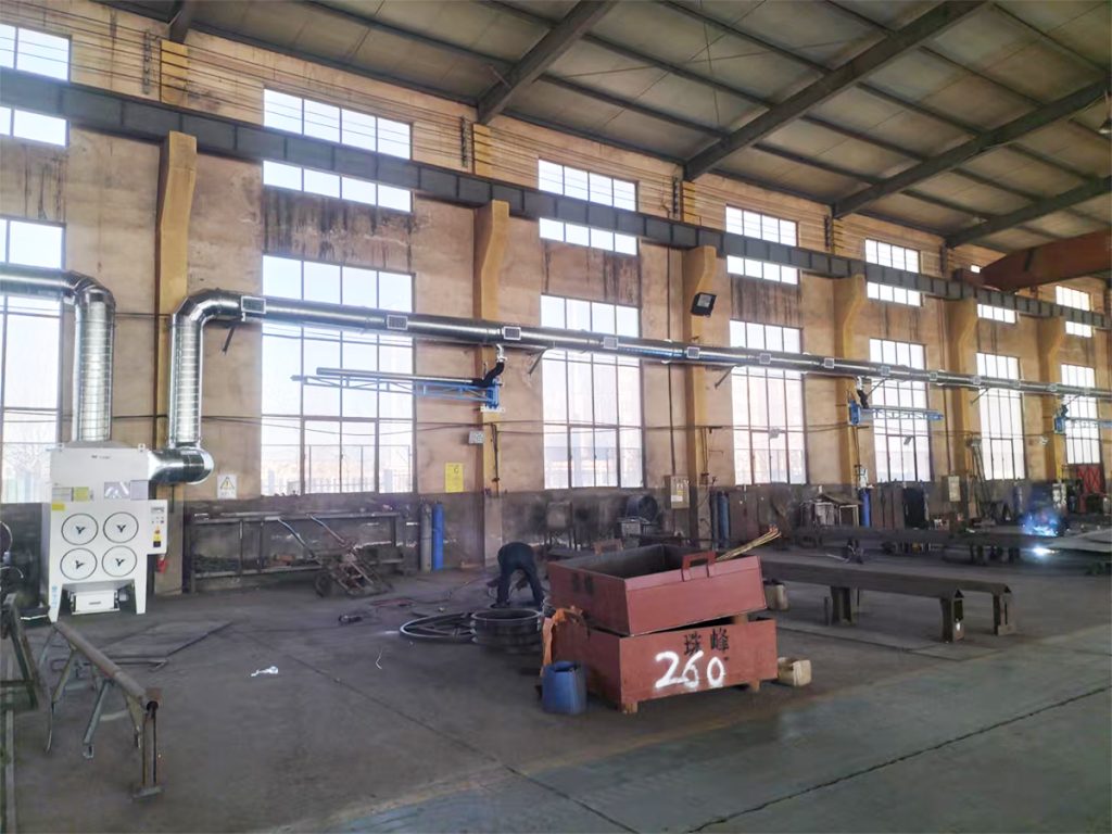 Industrial dust collector