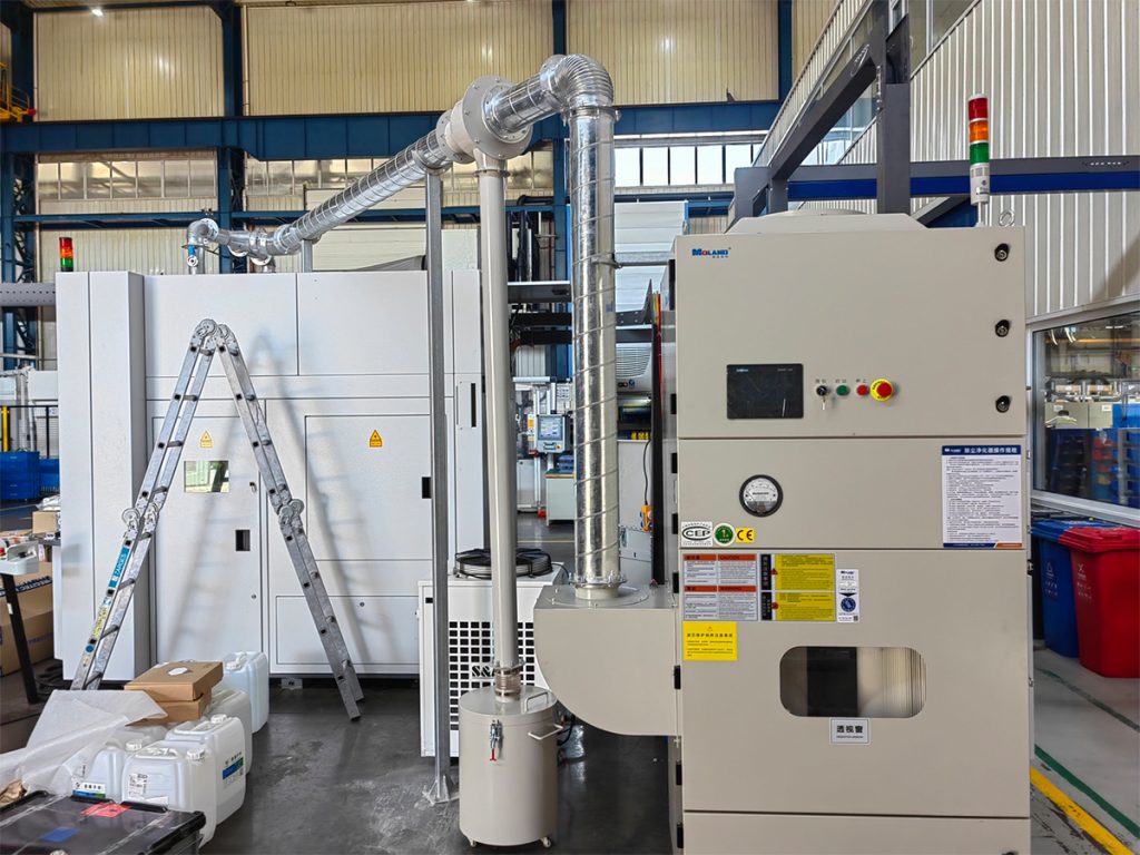 Laser welding fume extractor