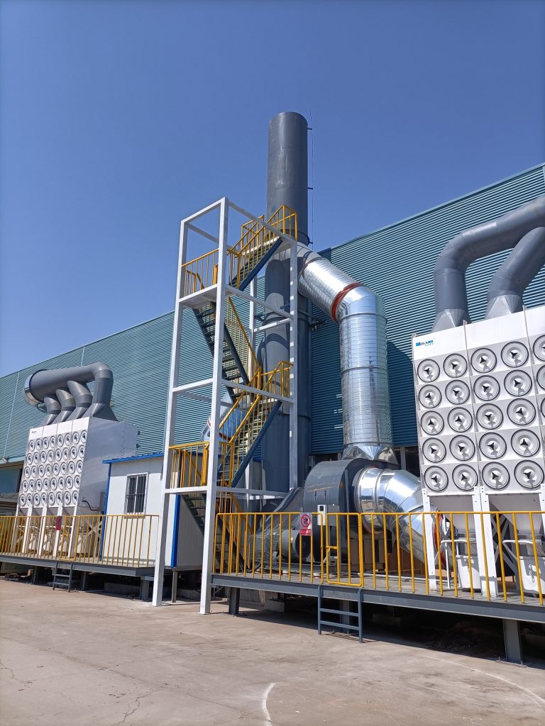 automotive parts welding dust collection / centralized dust extraction system for welding workshop / inclined cartridge dust collector / Siemens VFD dust collection / smart welding fume filtration